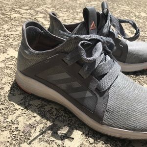 Gray Adidas bounce edge lux